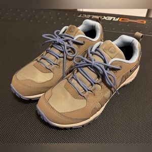 Merrell Lulea J84930 Womens Hiking Shoe Sneaker size 7 NWOT